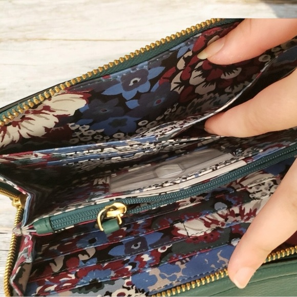 NWT Vera Bradley Ultimate Crossbody Leather - Picture 9 of 14